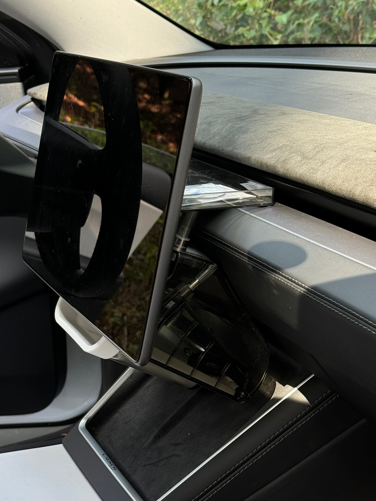 Under Screen Storage Box Ultra for Tesla Model 3 Highland 2025 2024