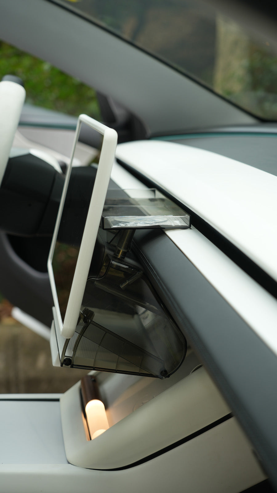 Under Screen Storage Box Ultra for Tesla Model Y Juniper 2025