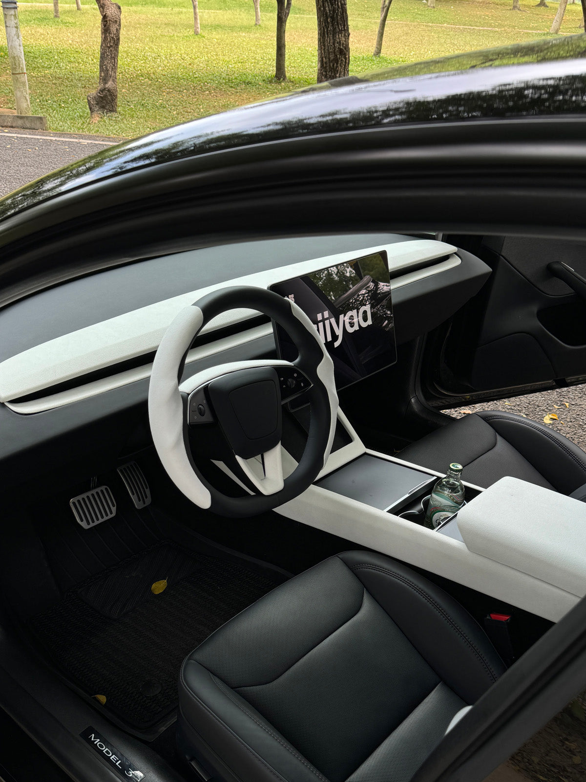 PureDeco Rear Air Outlet Cover Sticker for Tesla Model Y Juniper 2025